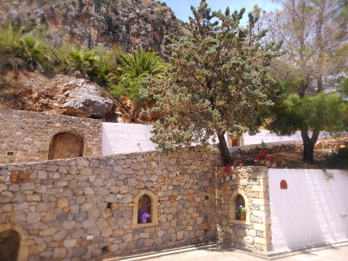 Maviria Aparthotel Monemvasia Exterior photo
